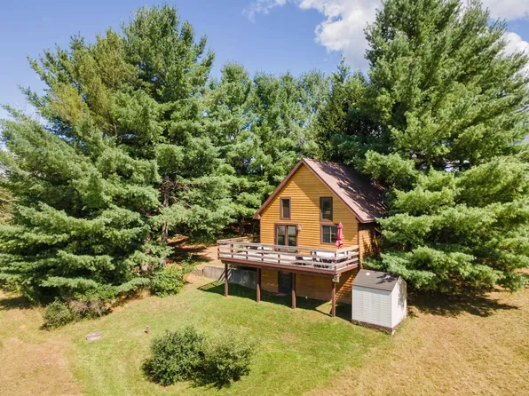 S1453 Wishing Well Ln, La Valle, WI 53941