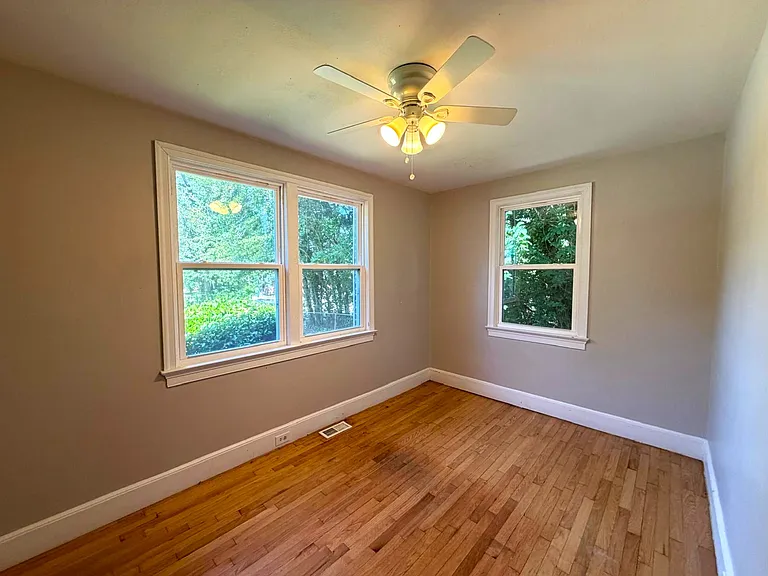 20 Hutto Ct — Photo 22