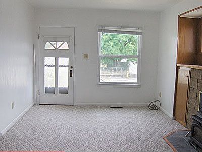 5th image of 1105 Elizabeth Ave