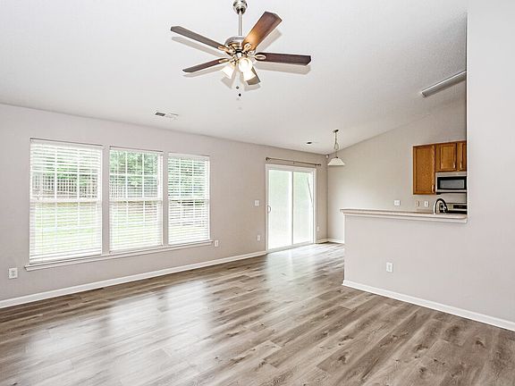 5th image of 11902 Cheviott Hill Ln