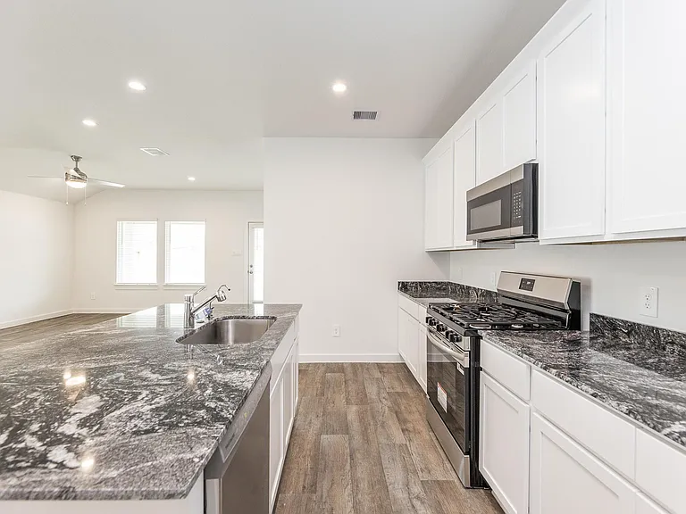1711 Portorosso Dr — Photo 17