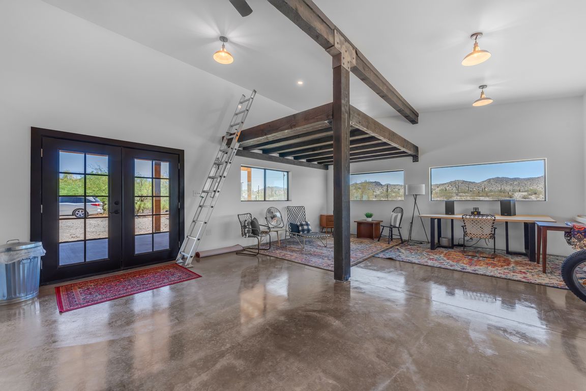 next background image