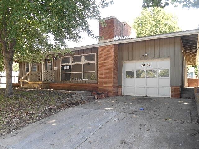 1st image of 2053 S Sterling Ave