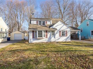 68 Haddon Rd, Rochester, NY 14626