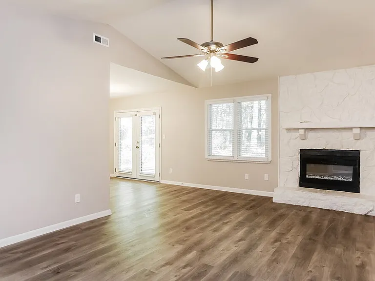 102 Dove Rise — Photo 3