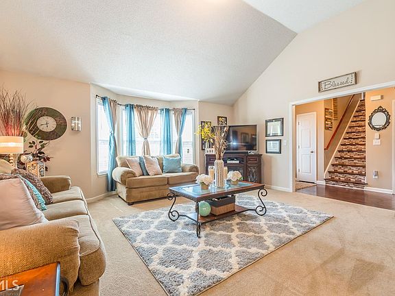 3rd image of 4439 Persian Ct #3