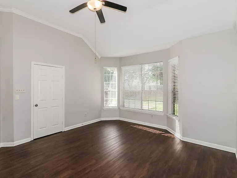 3119 Creek Manor Dr — Photo 9