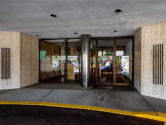 4th image of 376 Central Ave APT 4M