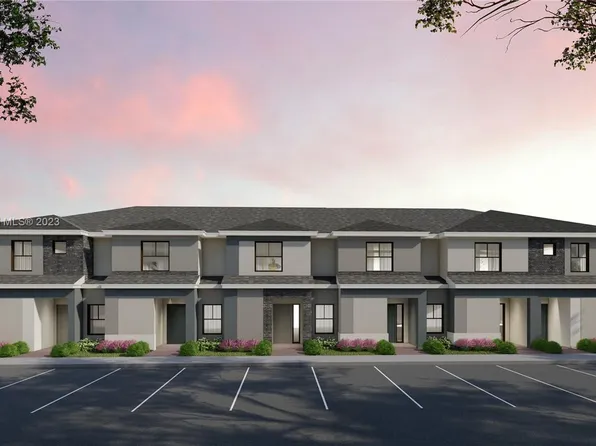 346 NE 1st Dr, Florida City, FL 33034