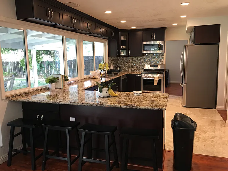 1604 Avenida Del Vis — Photo 8