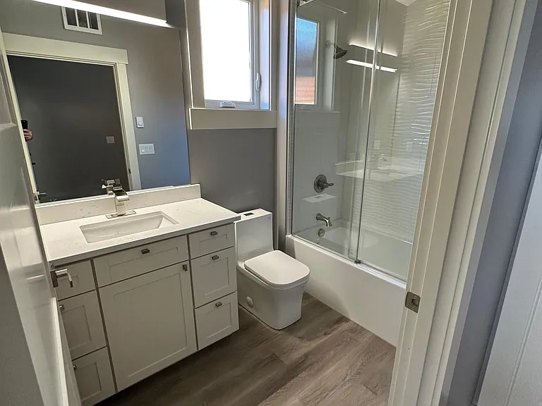 912 Citadel Dr — Photo 45