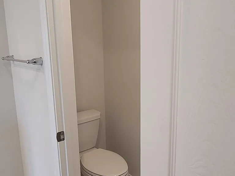 WC - Primary bath