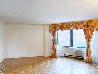 Rented by ONE Manhattan Real Estate
