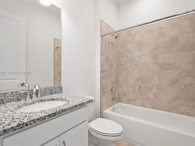 11267 SW Pietra Way — Photo 18