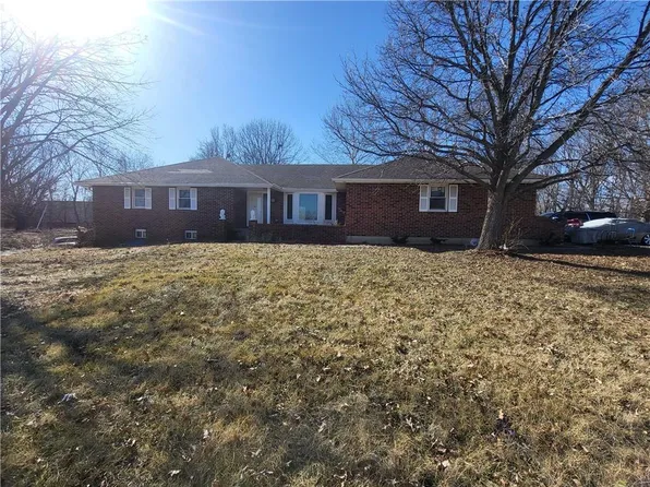 20100 S State Route J, Peculiar, MO 64078