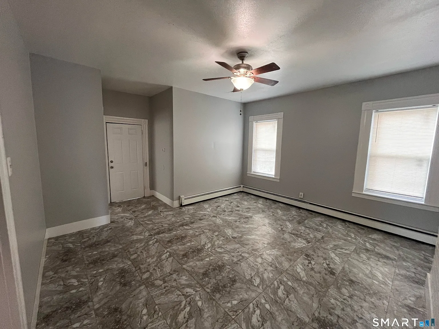 3 bed, 1.0 bath, 1400 sqft, $1,750 — Photo 4