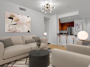 423 7th St UNIT 406, Oakland, CA 94607