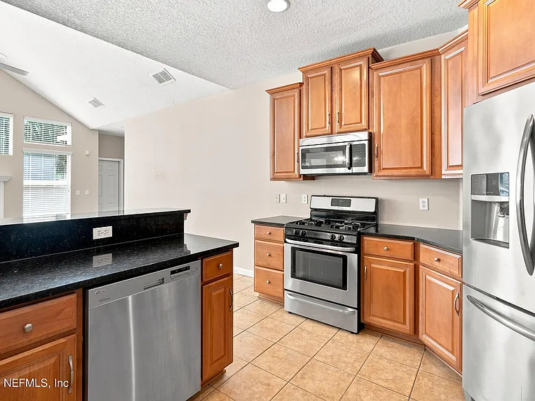 4424 N Alatamaha St — Photo 8