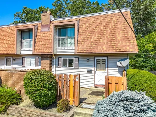 6466 State Rd #M8, Cleveland, OH 44134
