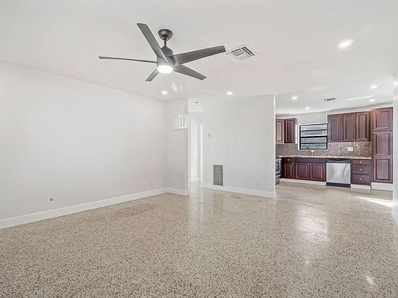 5th image of 518 55th Street