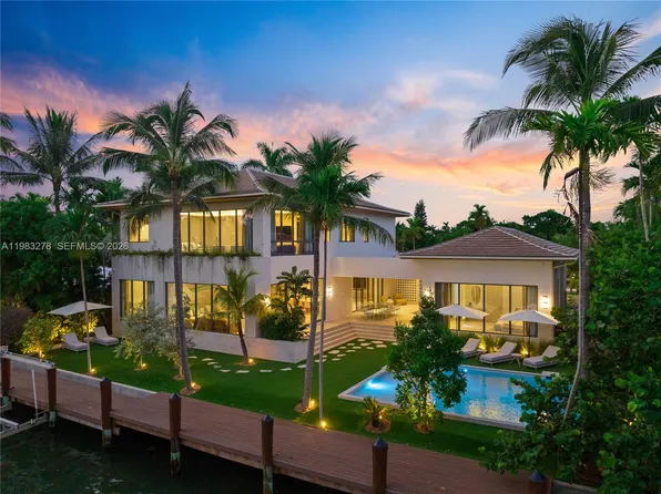 1200 NE 87th St, Miami, FL 33138