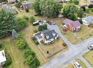 309 N Bank St, Luray, VA
