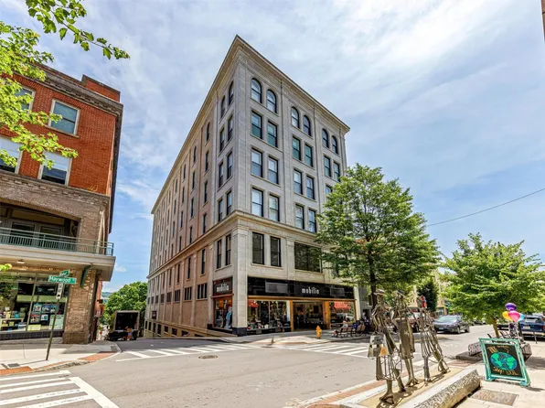 84 Walnut St #301, Asheville, NC 28801