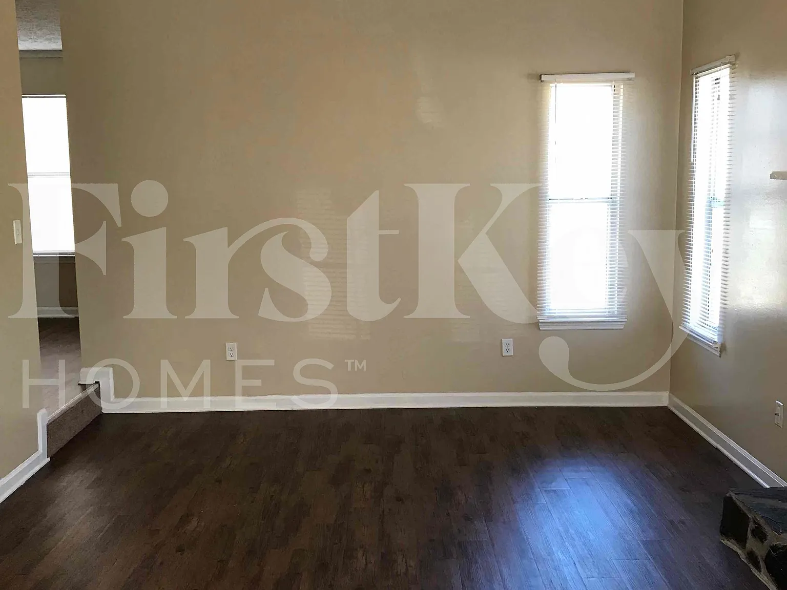 3 bed, 2.5 bath, 1738 sqft, $2,140 — Photo 3