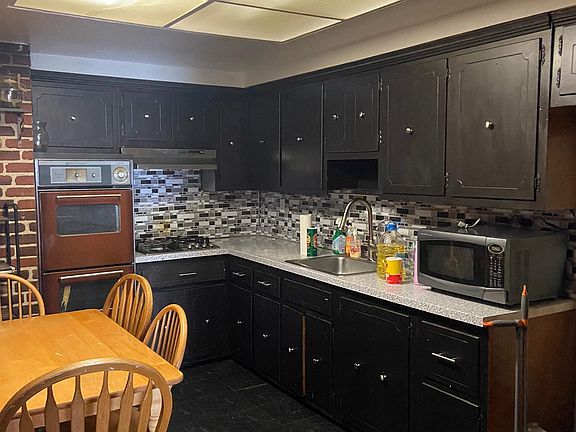 5th image of 2114 81st St Floor 2
