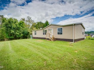 555 Beaver Creek Rd, Bluff City, TN 37618