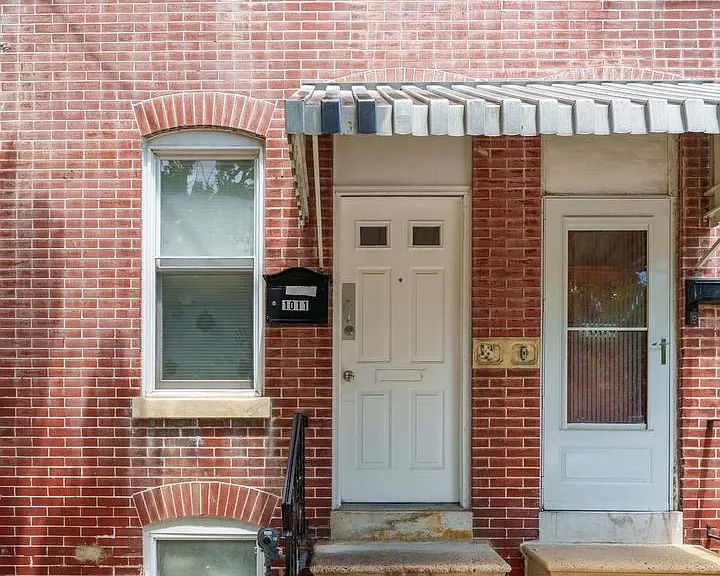 1011 W 5th St — Photo 22