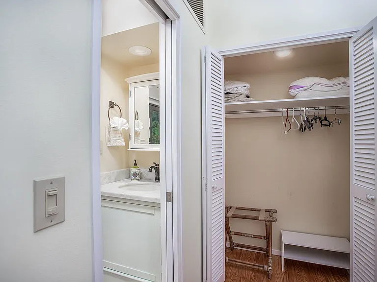 25 Sandy Cove Rd #1-H — Photo 14