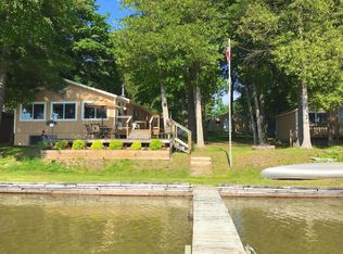 10421 E Munro Lake Dr, Levering, MI 49755