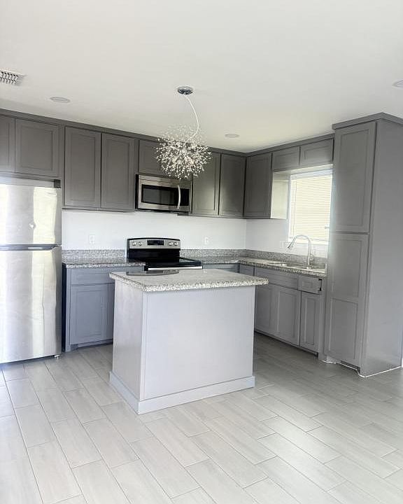 1st image of 3921 Las Vistas Ln