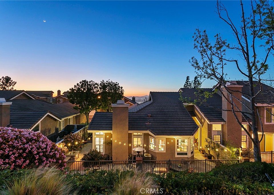 1st image of 6118 E Garnet Cir