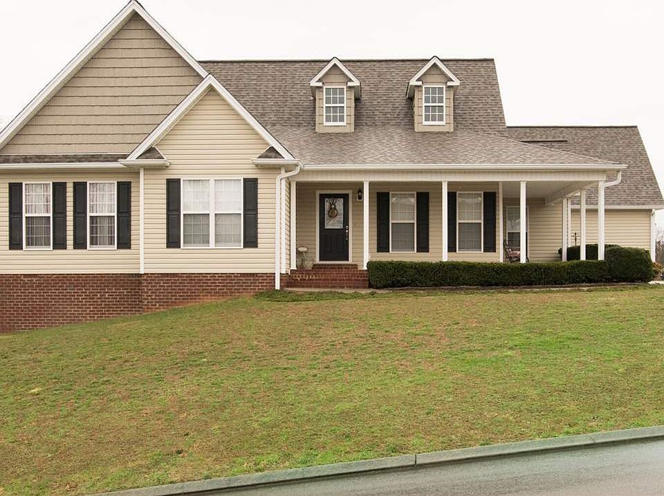 1st image of 138 Greystone Ln SE