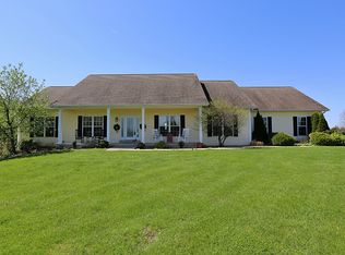 33 Hidden Valley Ct, Troy, MO 63379