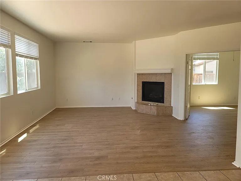 29153 Hydrangea St — Photo 5