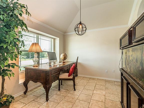 4th image of 6731 Strawberry Brook Ln