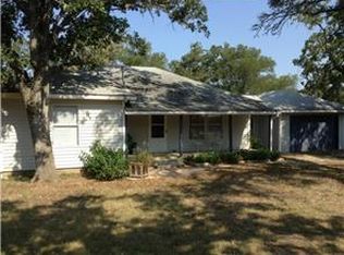 218 High Grove Rd, Cedar Creek, TX 78612