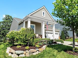 29929 Thistle Ln, New Hudson, MI 48165