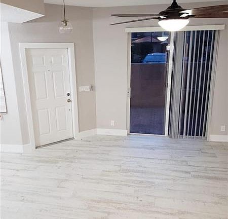 5th image of 2938 Hope Valley St APT 104