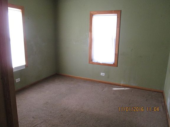 4th image of 14161 Kedzie Ave
