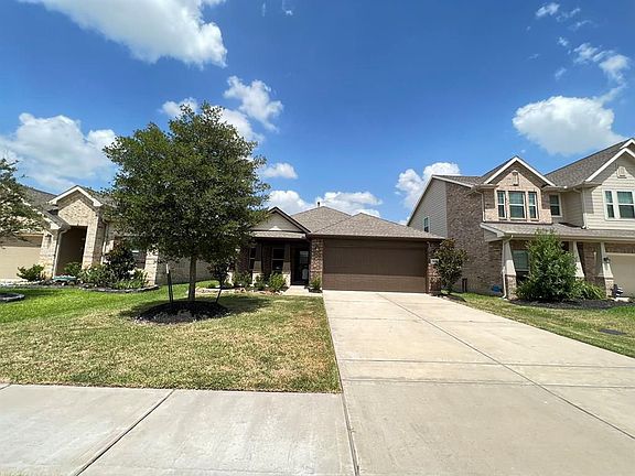 2nd image of 3715 Singing Flower Ln