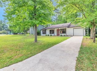 5079 N Woodbridge Trl, Stone Mountain, GA 30088