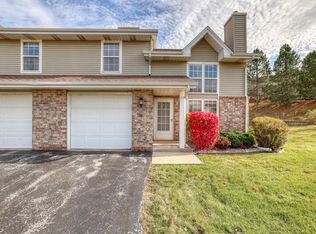 659 Westfield Way UNIT A, Pewaukee, WI 53072