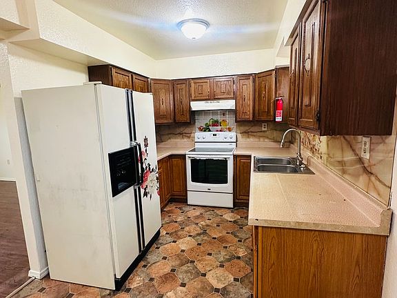 3rd image of 4152 S Oscar Anderson Rd