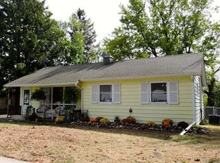 419 2nd St, Walworth, WI 53184