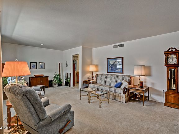 2nd image of 10314 W Pinehurst Dr