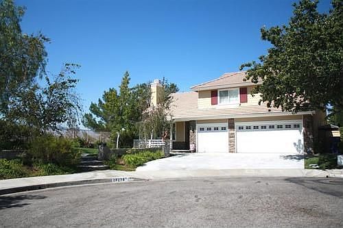 1st image of 23276 Sherwood Pl